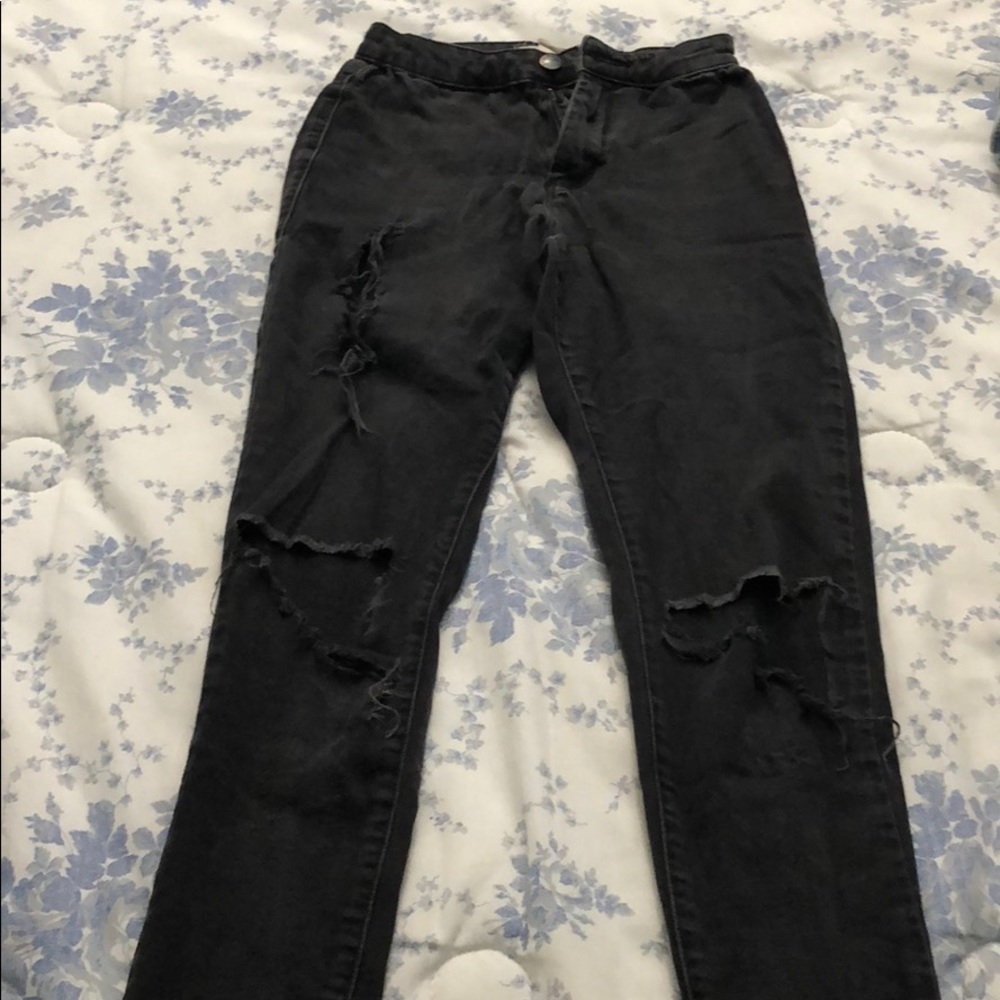 Black ripped jeans